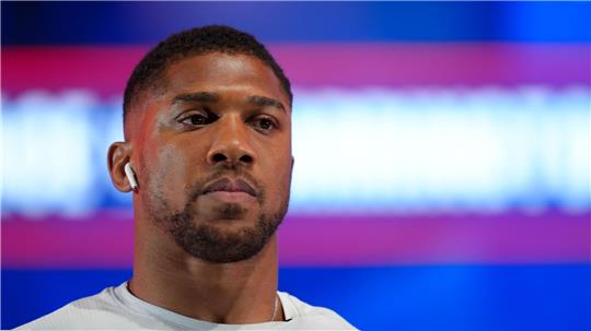 Anthony Joshua erholt sich von den Folgen seines schweren Unfalls, bei dem zwei Menschen starben. (Archivbild)