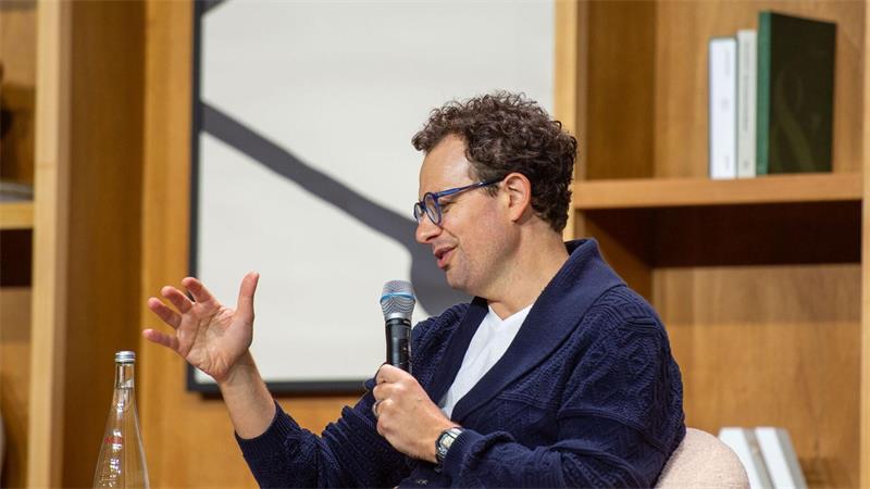 Nach den Warnungen: Bremsen die KI-Entwickler jetzt ab? Anthropic-Chef Dario Amodei warnte schon oft vor den Risiken einer ungebremsten Entwicklung Künstlicher Intelligenz. (Archivbild)