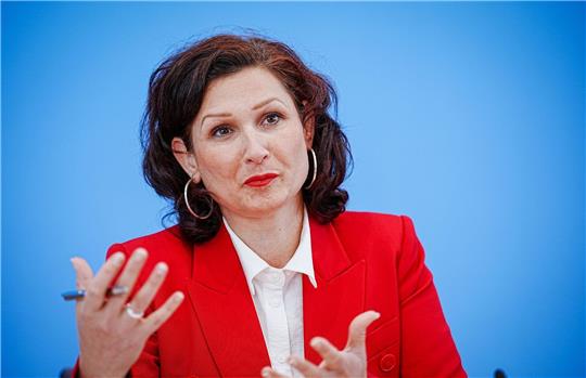 «Antidiskriminierung ist in der Mitte angekommen», sagt die Antidiskriminierungsbeauftragte des Bundes, Ferda Ataman.