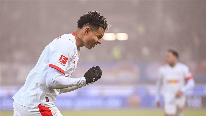 Blitz-Dreierpack lässt Leipzig in Heidenheim jubeln Antonio Nusa jubelt über sein Tor.