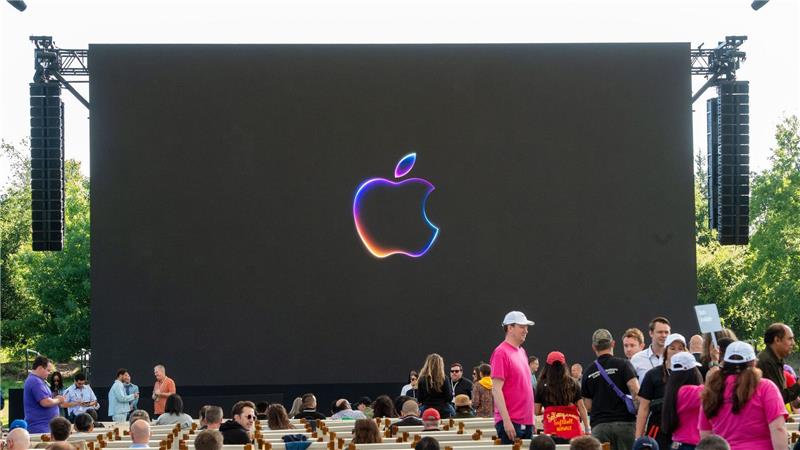 Apple bewarb auch die neuen iPhones mit KI-Funktionen. (Archivbild)