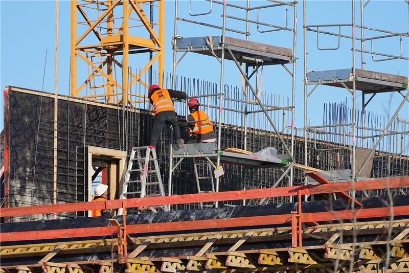 Arbeiter auf einer Baustelle in Potsdam.
