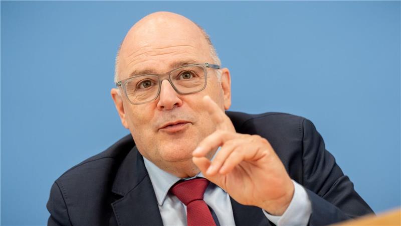 Arbeitgebervertreter Steffen Kampeter geht davon aus, dass nur wenige Unternehmen die Prämie zahlen werden. (Archivbild)