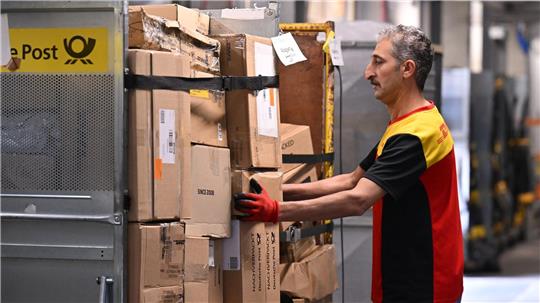 Arbeitnehmer aus Syrien spielen eine wichtige Rolle auf dem deutschen Arbeitsmarkt. (Archivbild)