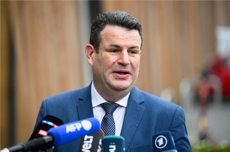 Hubertus Heil ist unzufrieden mit der Integrationsquote Arbeitsminister Hubertus Heil sieht Integrationspotenzial in Arbeitsplätzen.