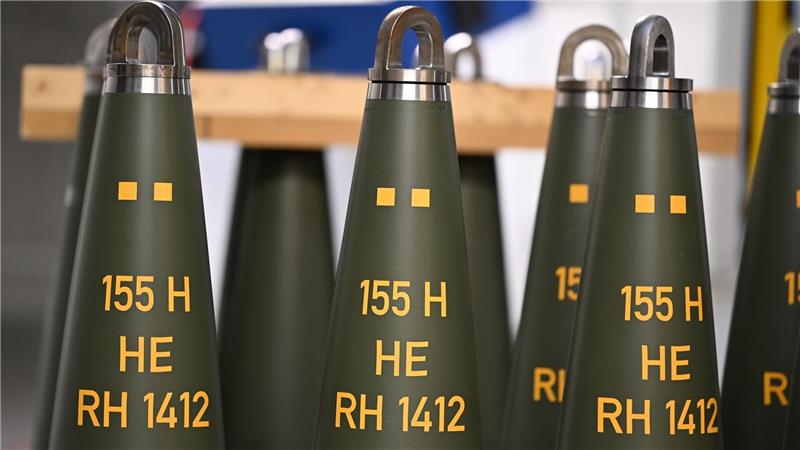 Artilleriegranaten vom Kaliber 155 Millimeter von Rheinmetall.