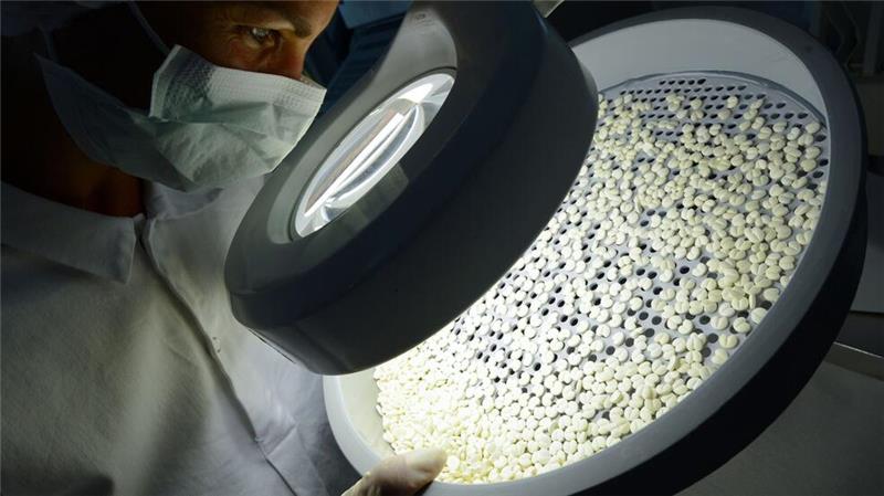 Pharmabranche warnt vor Fachkräftemangel in MINT-Fächern Arzneiproduktion: Die Pharmabranche warnt vor einem akuten Fachkräftemangel (Archivbild)