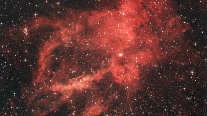 „Kosmischer Hummer“ gesichtet Astronomisches Bild des Hummerscheren-Nebels, bestehend aus 94 Einzelbildern und mit einer Belichtstungszeit von circa sechs Stunden; aufgenommen am 31. Juli und 12. August.