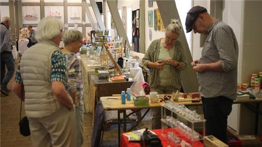 Auch 30 Jahre nach dem Start ist das Interesse der Besucher an der Kurnsthandwerkstatt in der Rathausscheune im St. Andreasberg ungebrochen.