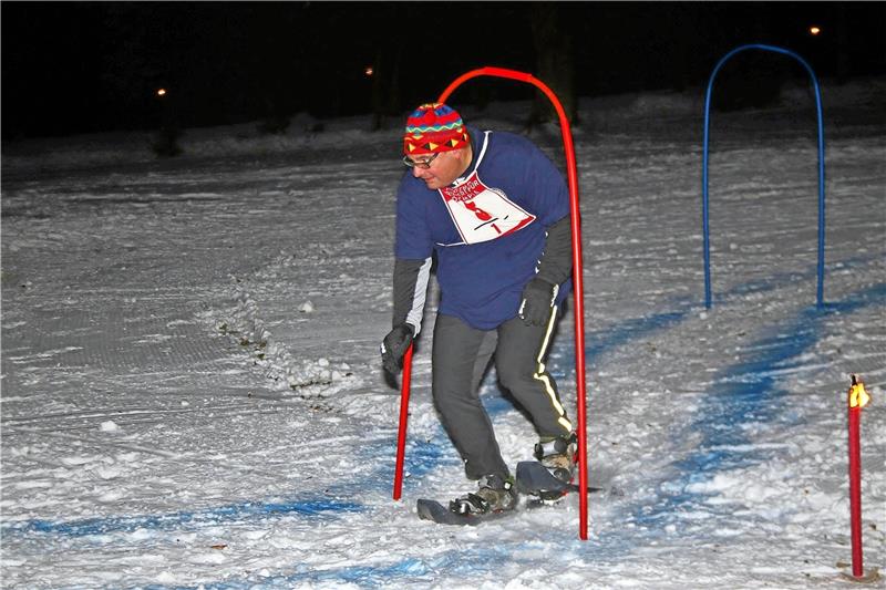 Auch Bürgermeister Wolfgang Langer nimmt am Biathlon teil.