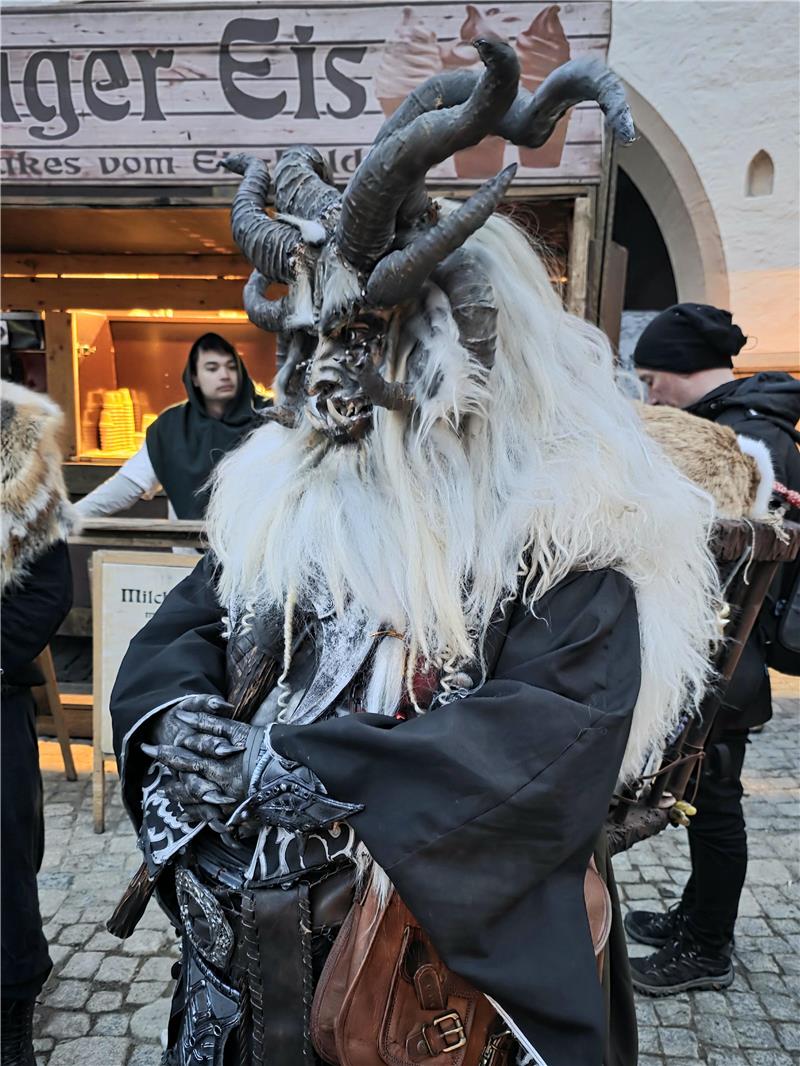 Auch Fabelwesen treiben ihr Unwesen auf dem Kaisermarkt.