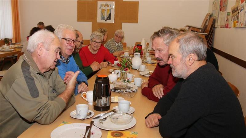 Frühstücksgäste feiern nach zwölf Jahren das zehnjährige Bestehen Auch Männer schauen gerne vorbei.