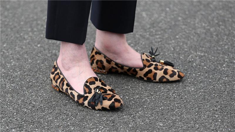 Oh lala: Der Leo-Look ist wieder da - warum? Auch Schuhe können Leo-Look - diese hier gehören der früheren britischen Premierministerin Theresa May. (Foto von 2017)