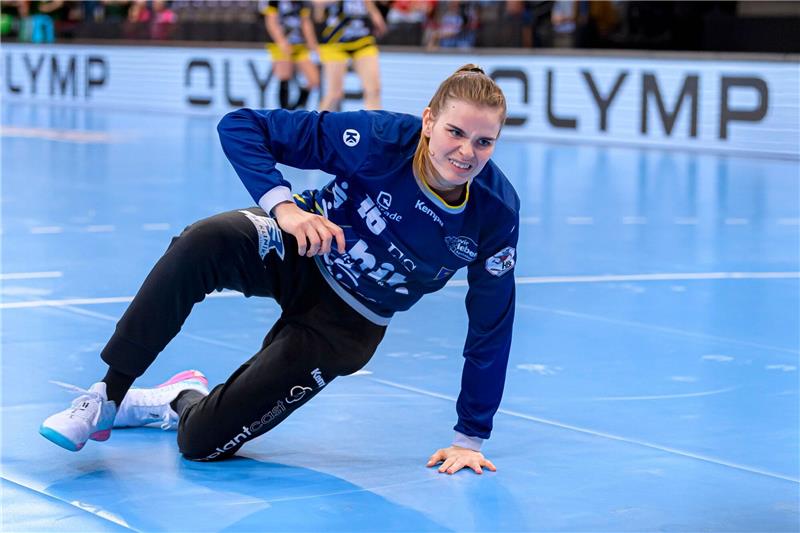 European League: Buxtehude verliert Hinspiel deutlich Auch Torfrau Lea Rühter konnte die Niederlage des Buxtehuder SV bei Fana Handball nicht verhindern.
