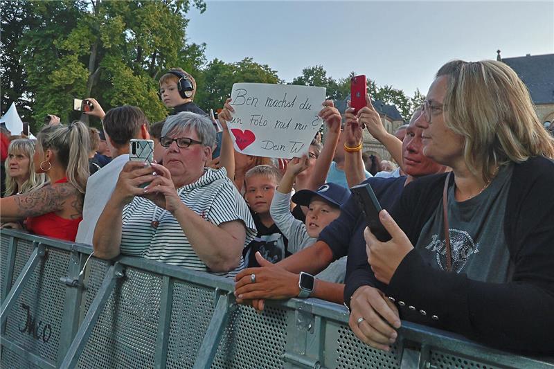 Auch am Samstag füllt sich die Kaiserpfalzwiese: Ben Zucker gibt ein Konzert.