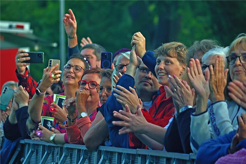Auch am Samstag füllt sich die Kaiserpfalzwiese: Ben Zucker gibt ein Konzert.