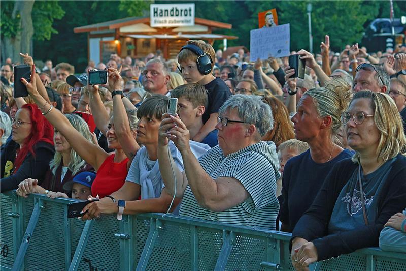 Auch am Samstag füllt sich die Kaiserpfalzwiese: Ben Zucker gibt ein Konzert.
