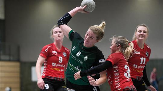 Auch auf Celina Bruns ist wieder Verlass: Die Luchse-Torjägerin markiert in Hildesheim sieben Treffer.