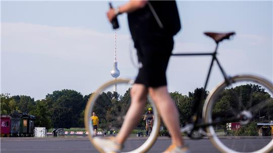 Auch auf dem Fahrrad ist Alkohol gefährlich. (Symbolbild) 