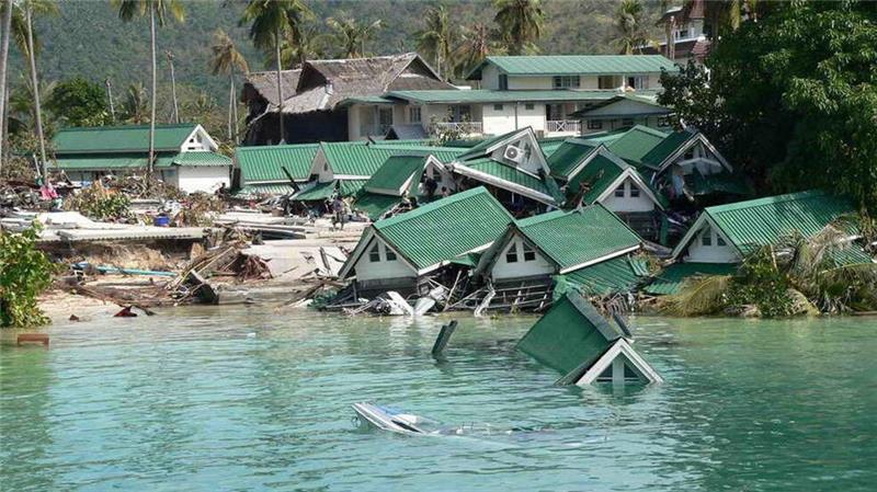 Auch auf thailändischen Inseln wie Koh Phi Phi hatte der Tsunami katastrophale Folgen. (Archivbild)