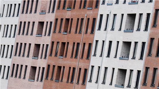 Auch außerhalb der großen Städte zogen die Preise für Wohnimmobilien fast überall an.