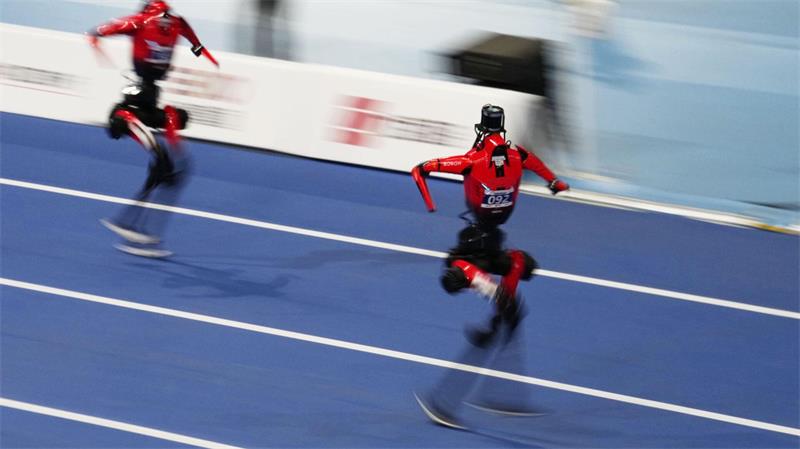 Auch beim 400-Meter-Lauf wurde der von einem Menschen erstellte Rekord gebrochen. 