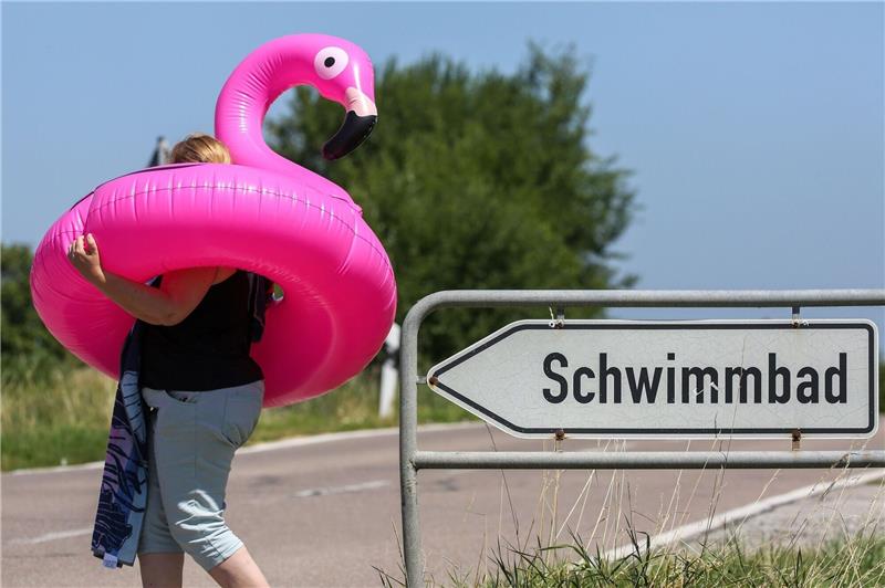Auch der Sommer 2023 war in Deutschland zu warm Auch der Sommer 2023 reiht sich ein in die Reihe zu warmer Sommer in Deutschland.
