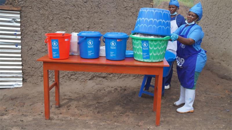 Hungerkrisen: Afrika fällt weiter zurück Auch der schwere Ebola-Ausbruch macht den Menschen in der Demokratischen Republik Kongo zu schaffen. (Archivbild)