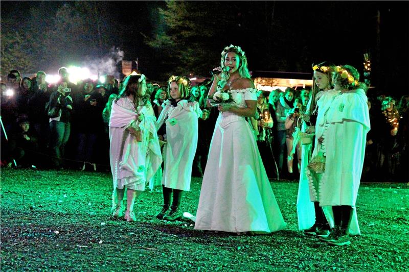 Keine Party mit Luzifer, Maikönigin und dem Tod Auch die Maikönigin wird in diesem Jahr nicht auftreten.