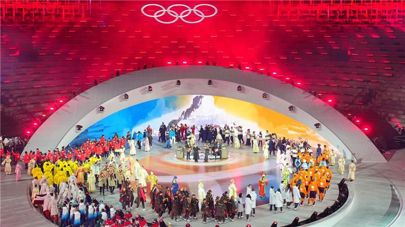 Auch die Schlussfeier der Olympischen Winterspiele geriet bunt.