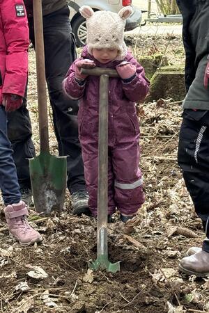 Diese Kinder wollen den Oberharzer Wald vor dem Klimawandel retten Auch die ganz Kleinen machen mit.