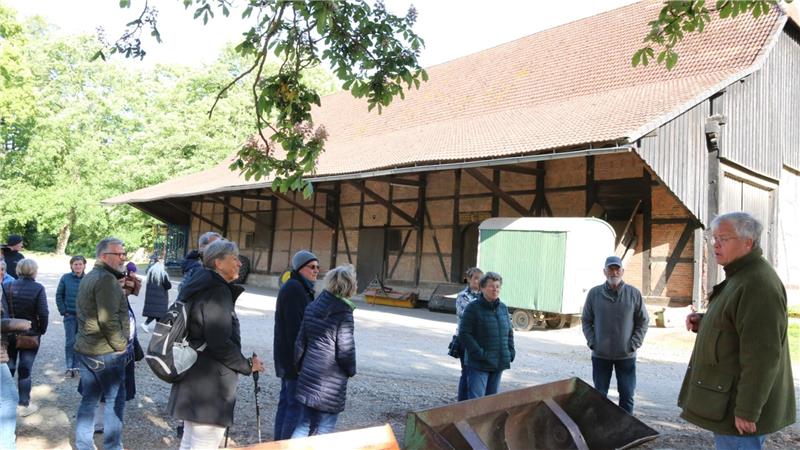 Auch die im Jahre 1688 erbaute Scheune steht noch.