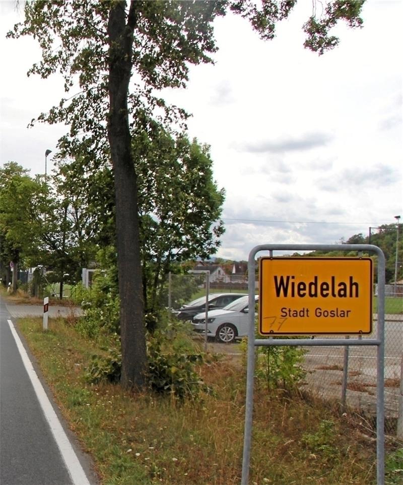Wiedelaher diskutieren über Kieswerk und Lärmschutz Auch eine Geschwindigkeitsmessanlage wurde bei dem Bürgerstammtisch besprochen. Foto: Hohaus