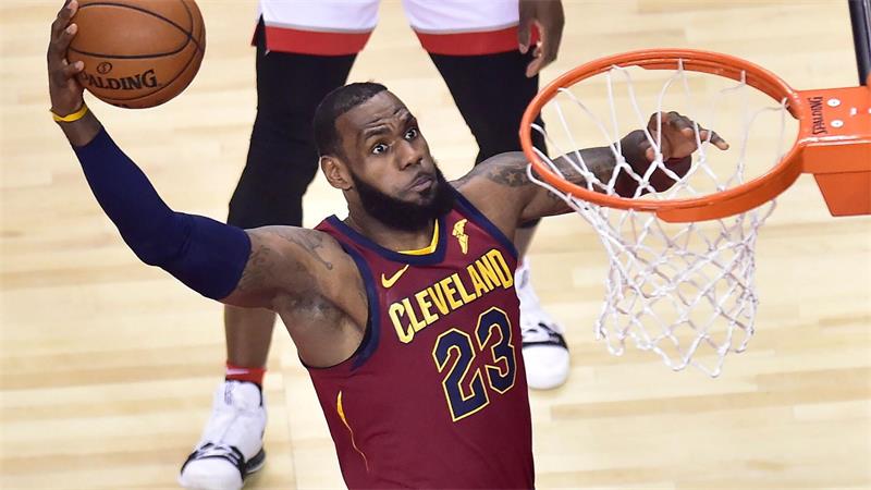 NBA-Legende James noch mal auf Titeljagd - Trump ätzt Auch eine Rückkehr nach Cleveland stand lange im Raum. (Archivbild)