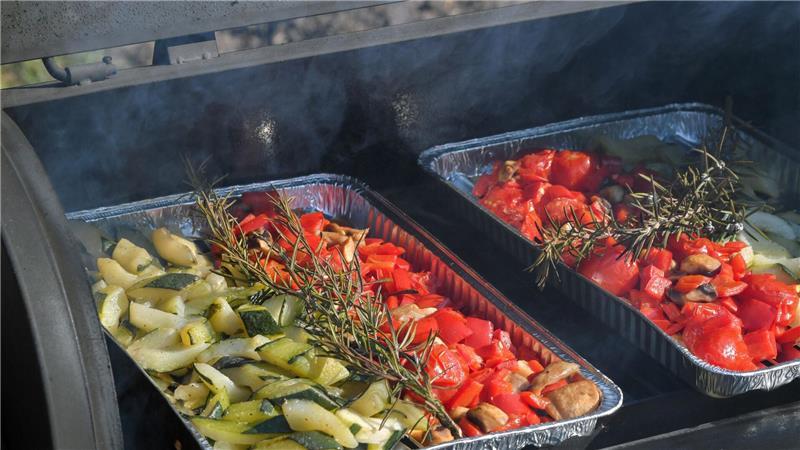 Auch fleischlos grillen ist möglich. (Archivbild)