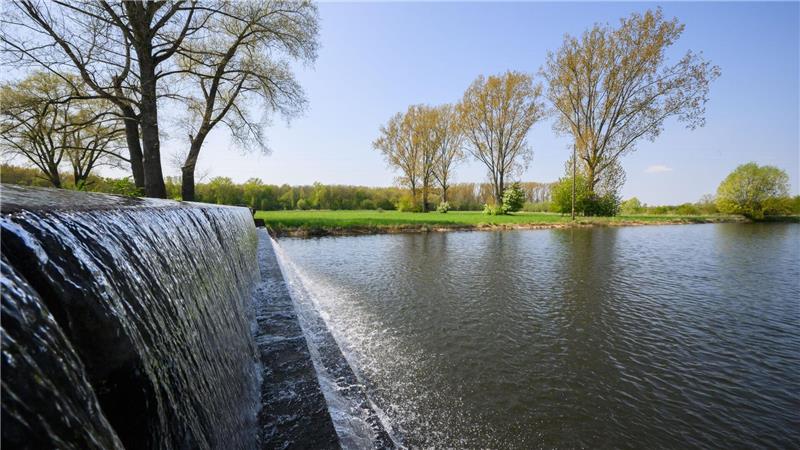 Auch für die kommenden Tage ist laut Meteorologen vorerst kein Regen in Sicht. (Archivbild)