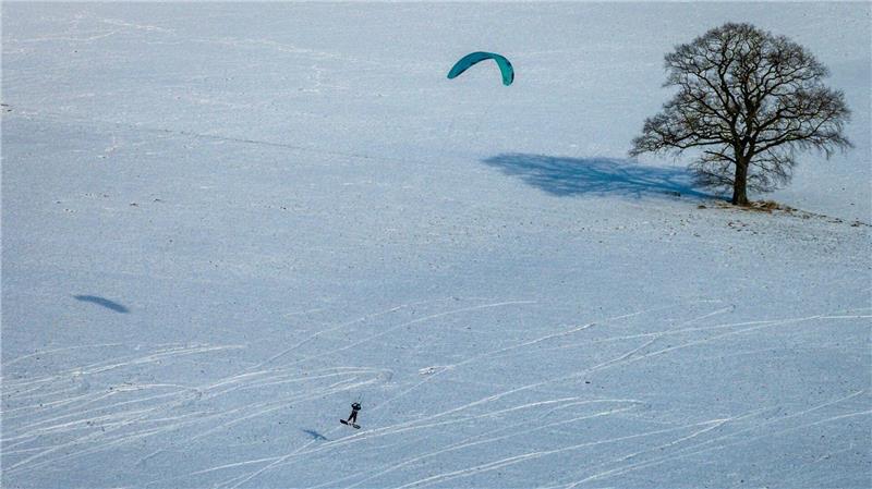 Auch im Norden Deutschlands zeigten sich weiter dicke Schneedecken.