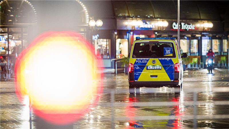 Auch in Niedersachsen – hier in Hannover – hatte die Polizei zum Jahreswechsel wieder viel zu tun.