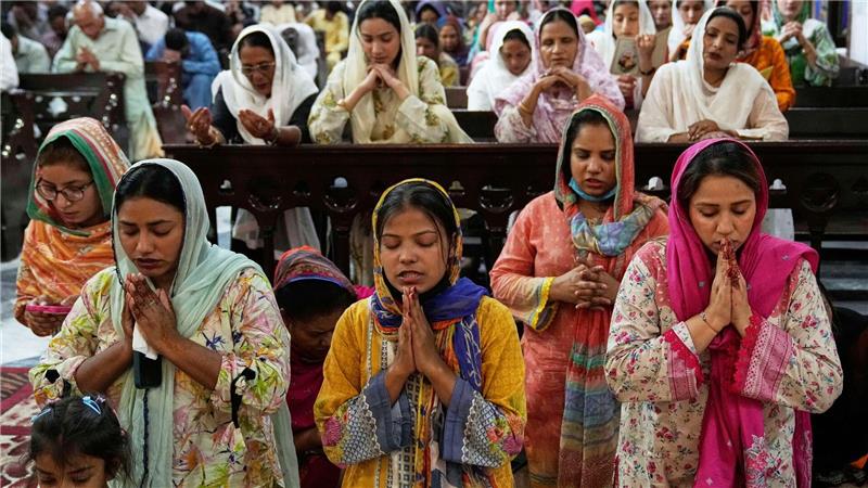 Auch in Pakistan trauern Christen um den Papst. 