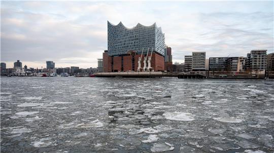 Auch in den nächsten Tagen bleibt es in Teilen Deutschlands eisig.
