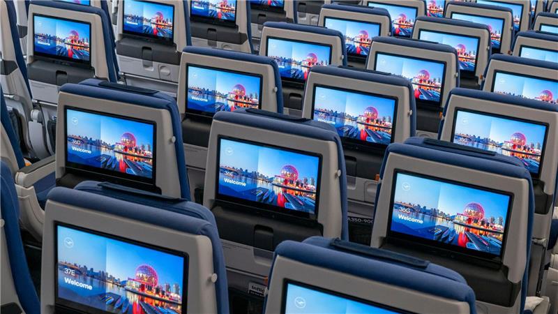 Neue Jets und alte Schatten - Lufthansa feiert 100 Jahre Auch in der Eco-Klasse ändert sich an Bord von Lufthansa-Jets einiges.