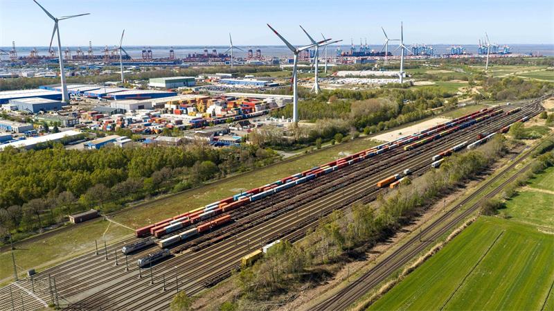 Auch in die Infrastruktur für den Weitertransport wird investiert. (Archivfoto)