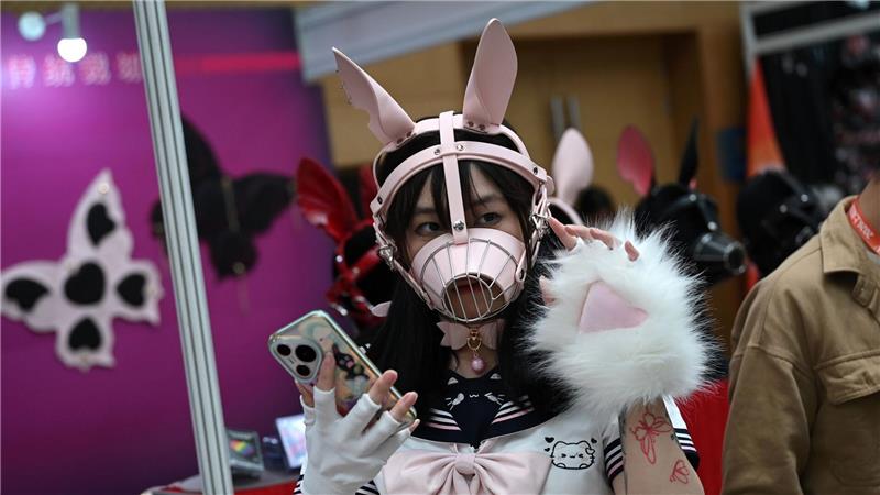 Auch niedliche Masken und Kostüme waren bei der Messe vertreten.  