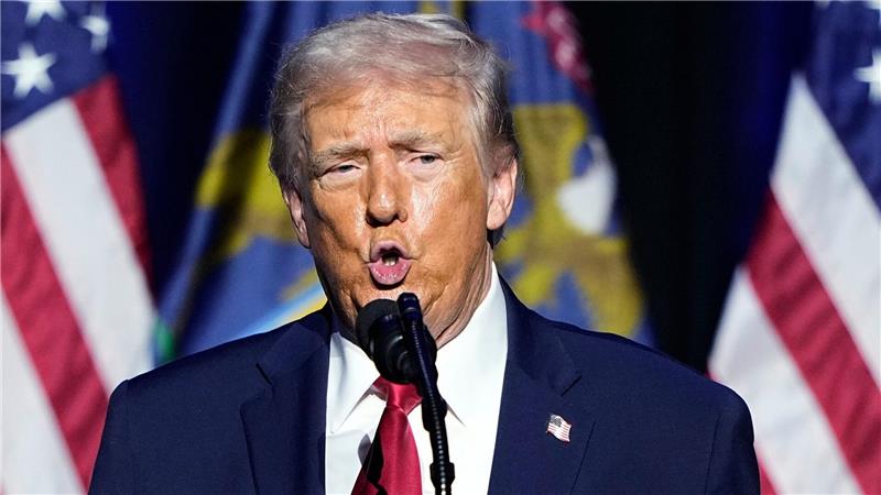 Auch um obszöne Gesten nicht verlegen: Auf unrühmliche Beschimpfungen reagiert der US-Präsident schon auch mal mit dem Mittelfinger. 