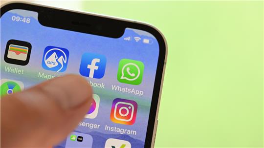 Auf Facebook soll der Angeklagte den volksverhetzenden Beitrag veröffentlicht haben.
