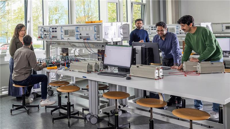 Dieser Studiengang der TU Clausthal ist bundesweites Positivbeispiel Ein Blick in das Elektrotechnik-Labor im Institut für Elektrische Energietechnik und Energiesysteme.