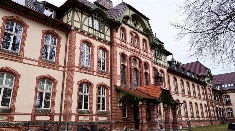 Auf dem Areal mit Wohnungen in Beelitz-Heilstätten haben sich innerhalb einiger Tage zwei Gewaltverbrechen ereignet. 