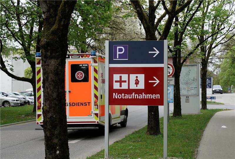 Auf dem Geläne des Inn-Salzach-Klinikums Gabersee inn Wasserburg am Inn ist ein Arzt getötet worden.