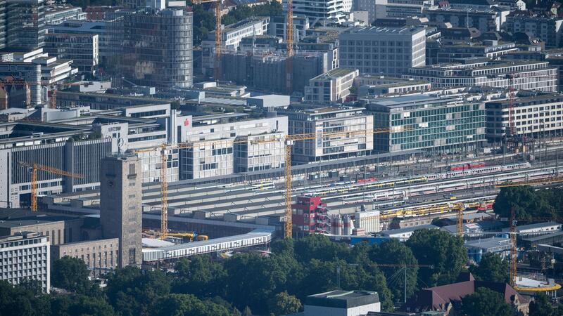 Städte fürchten um Bauprojekte wegen neuer Rechtslage Auf dem Gleisvorfeld des Hauptbahnhofs will die Stadt bauen - doch das dürfte schwierig werden (Archivfoto).