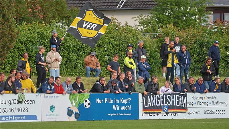 Auf die Anhänger des VfR Langelsheim wartet diesmal auch eine Reise nach Destedt.